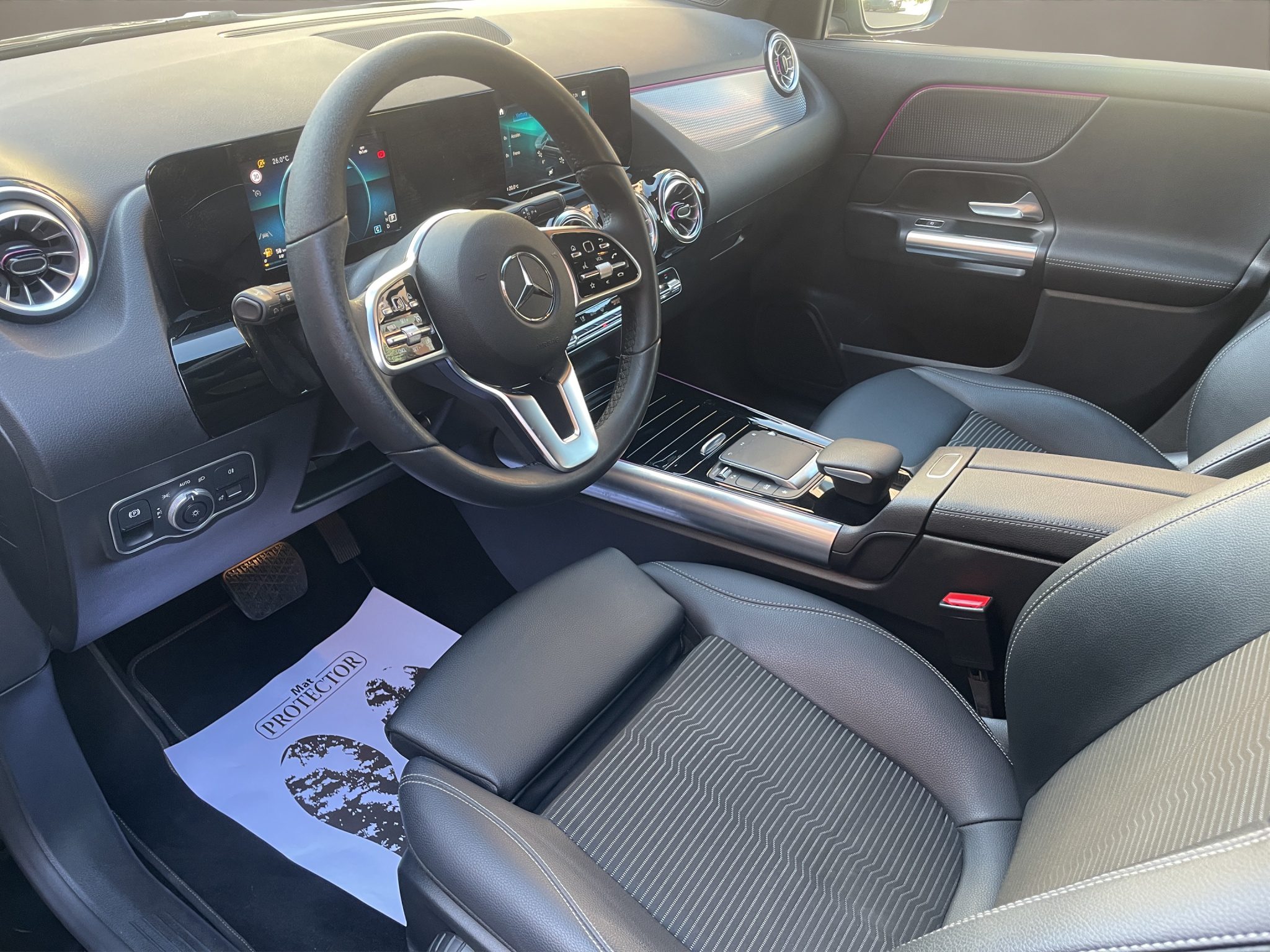 MERCEDESGLA_09_converted